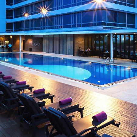 Eastin Hotel Makkasan, Bangkok - Sha Extra Plus Exterior photo